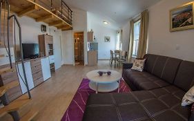 Apartments Nikic